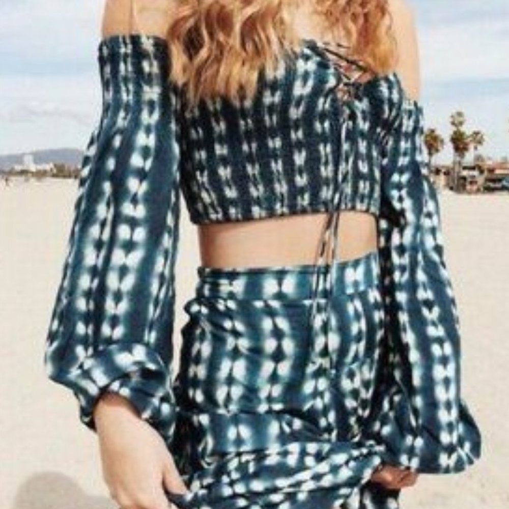 Tori Praver Teal Tie Dye Avril Smocked Off Shoulder Cropped Top Size XS